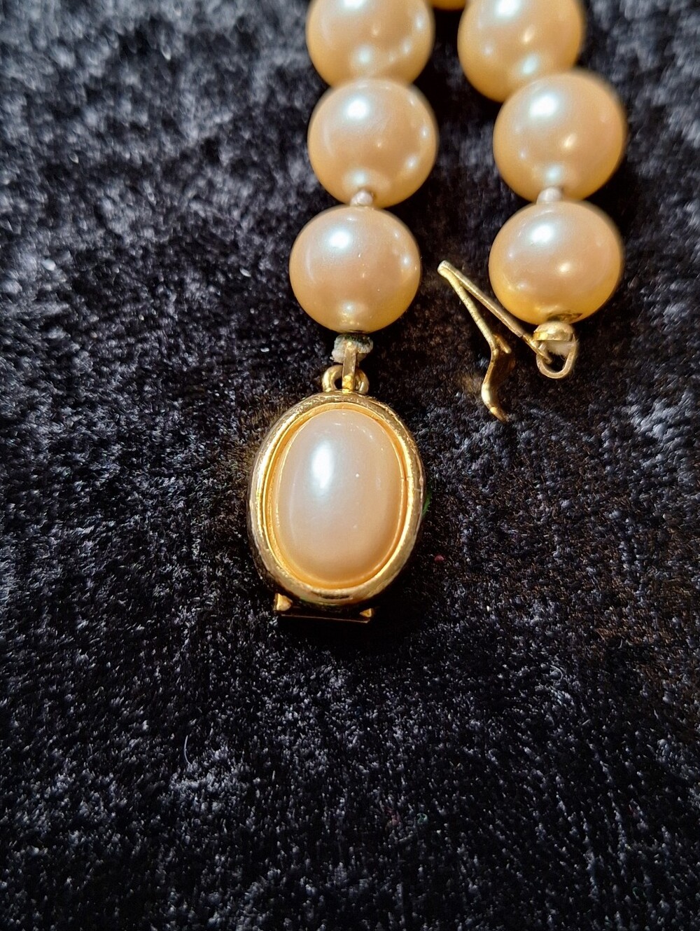 Vintage Carolee Double Strand Faux Pearl Necklace 17" Cream Ivory full rounded - Picture 3 of 5